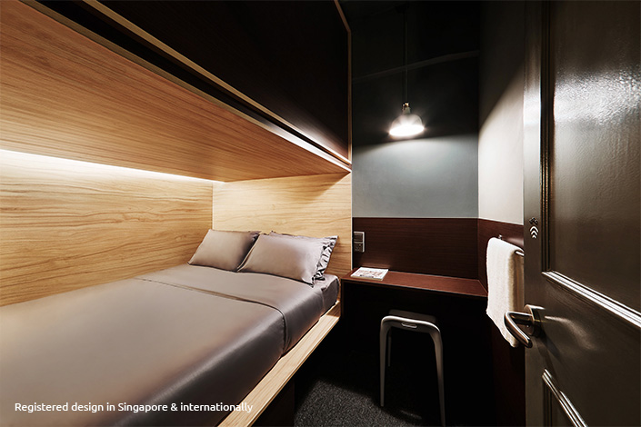 Queen Lower Pod Suite Queen Lower Pod Suite
